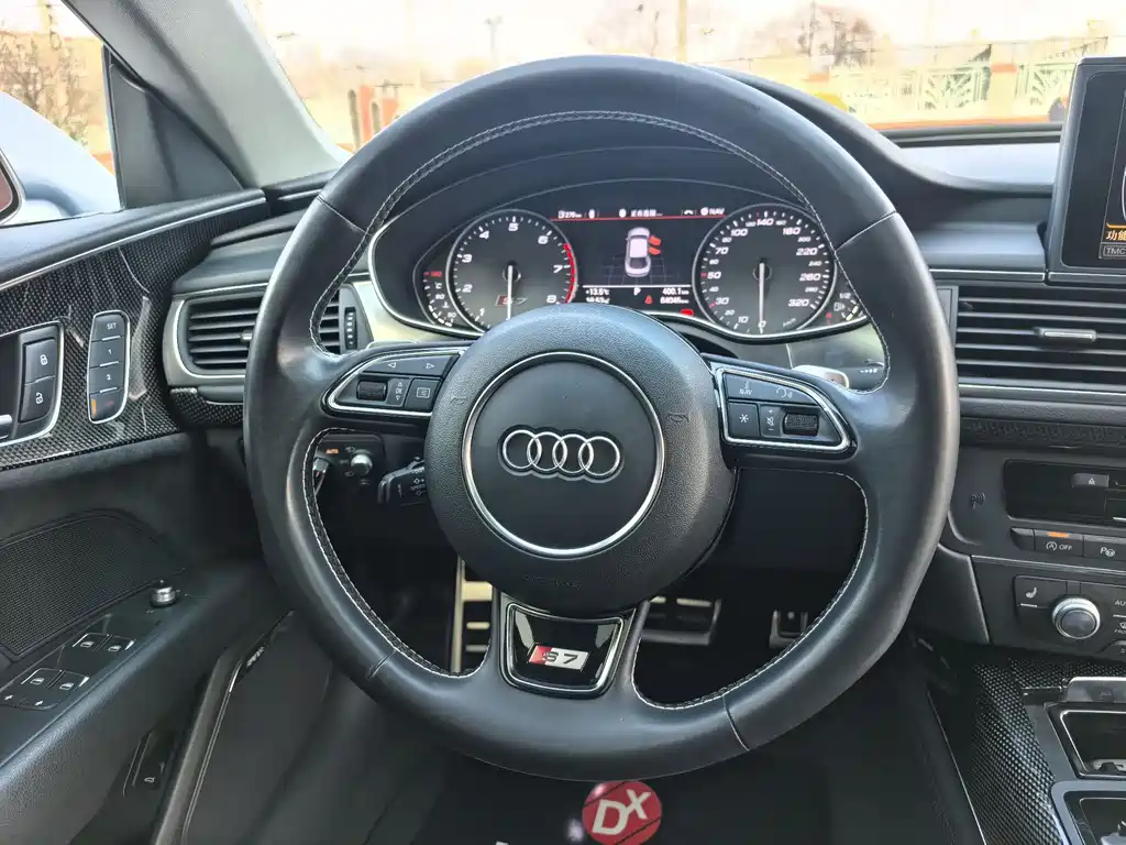 Audi S7 2014 — фото 9