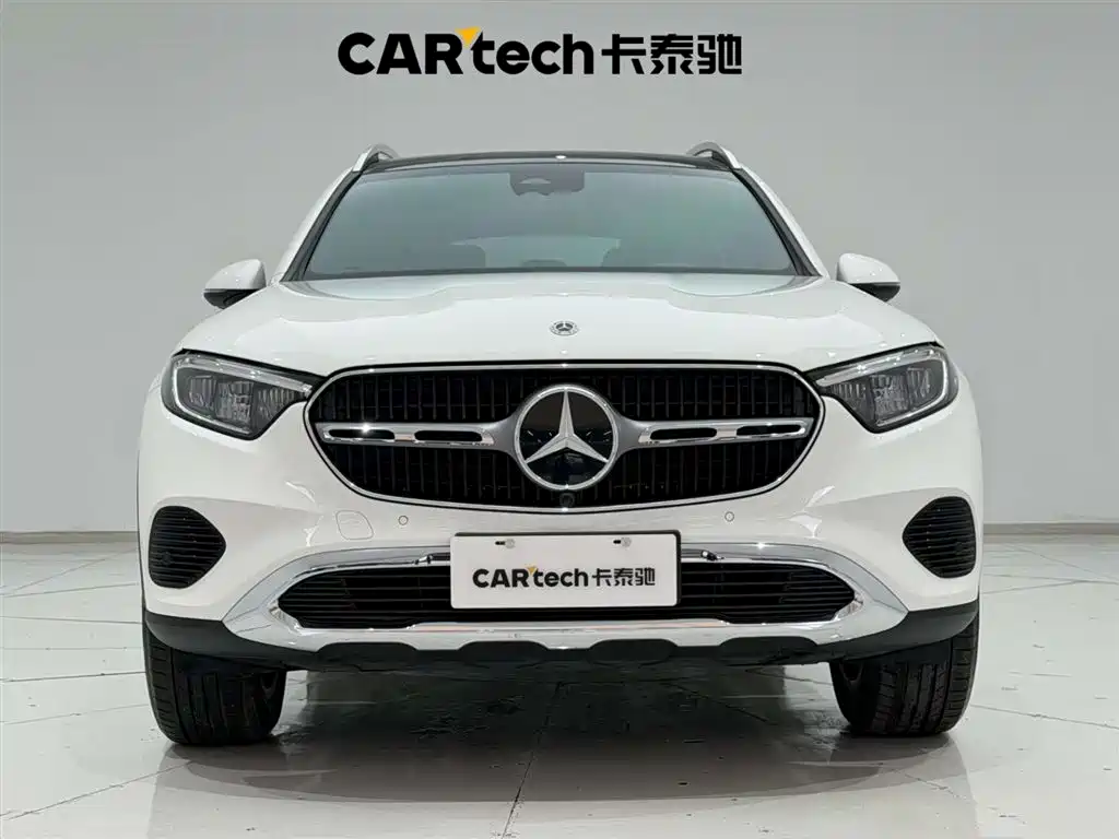 Mercedes-Benz GLC 2023