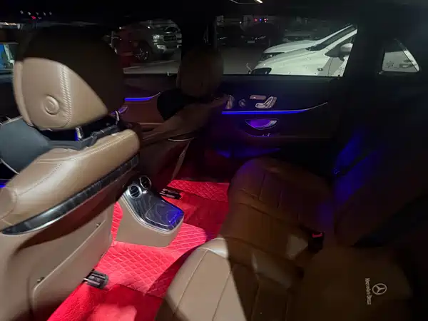 Mercedes-Benz E-Class 2022
