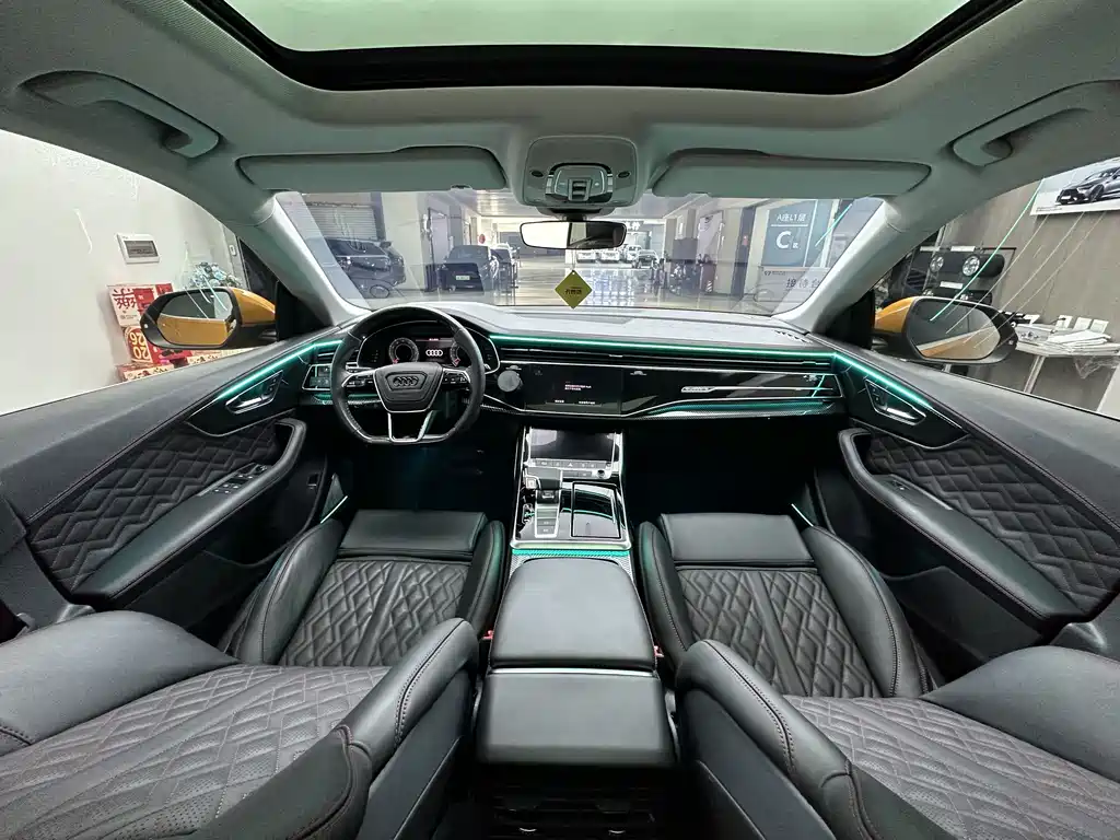 Audi Q8 2025 — фото 10