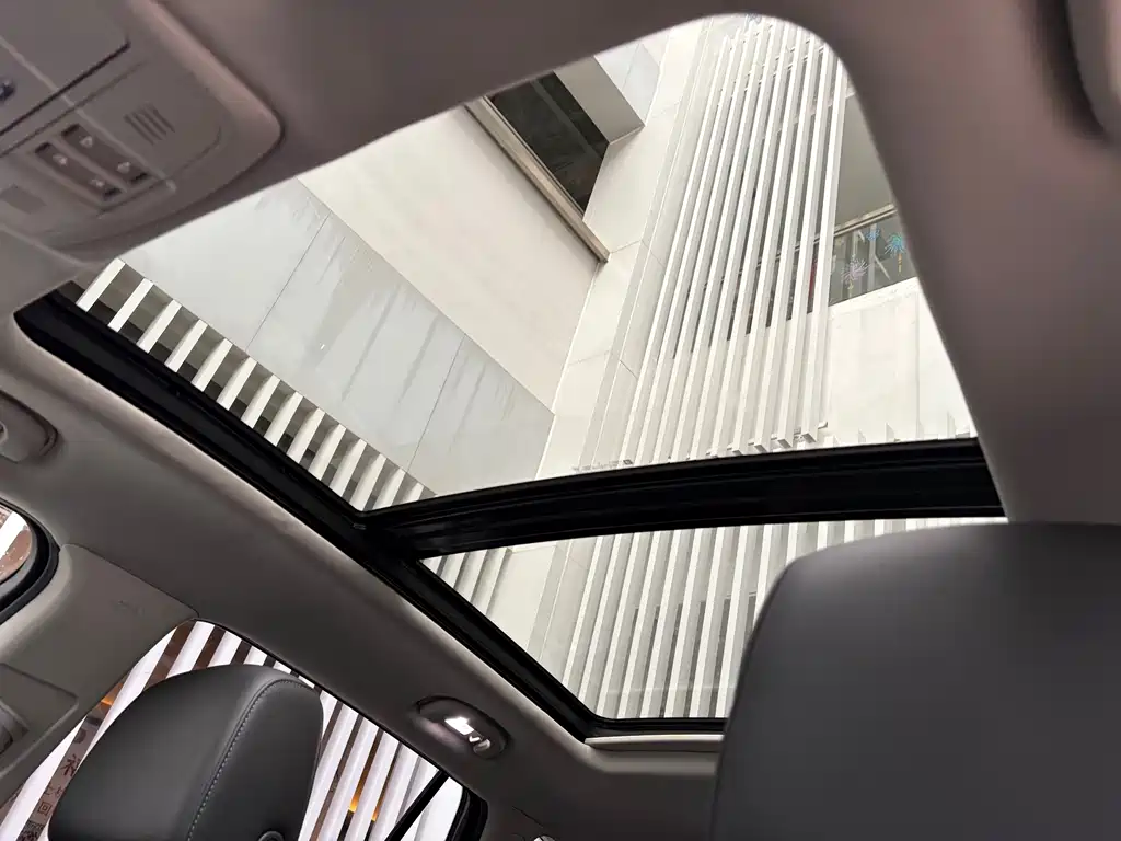 Buick Envision Plus 2019 — фото 11
