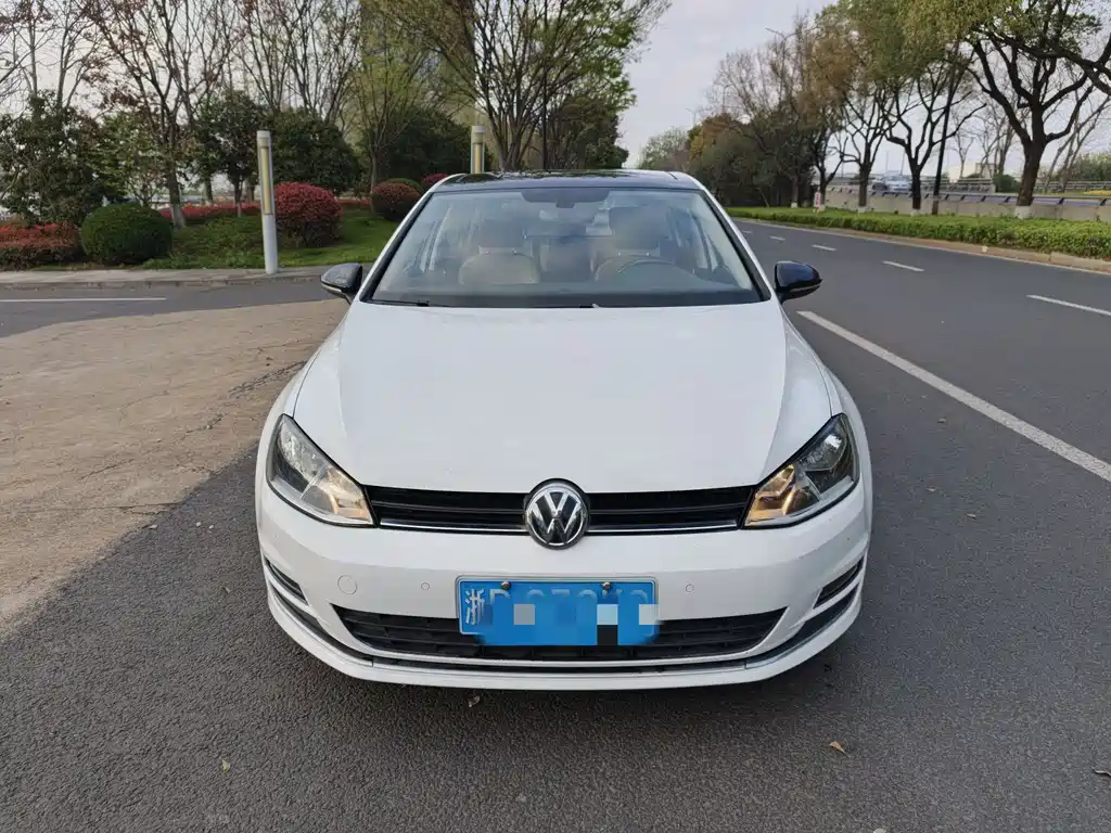 Volkswagen Golf 2016