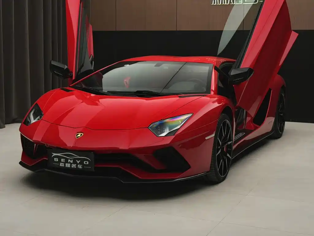 Lamborghini Aventador 2017 — фото 4