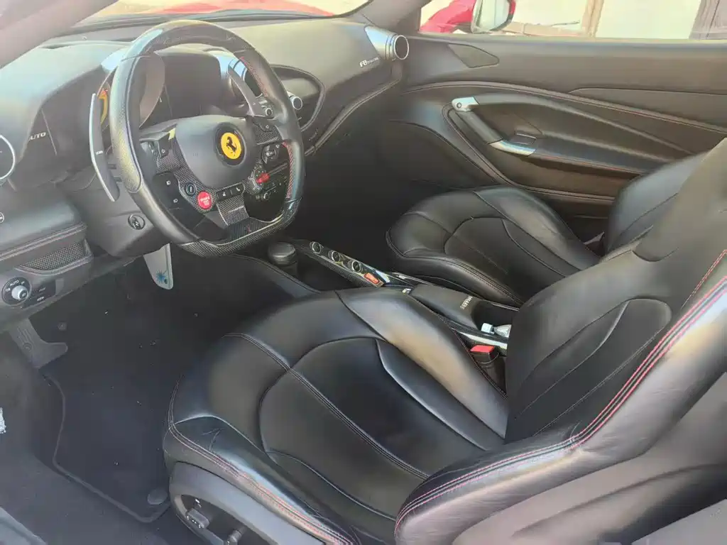 Ferrari F8 2020 — фото 3