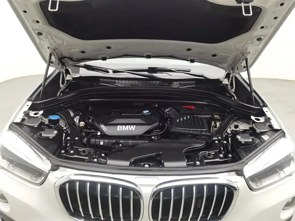 BMW X1 2018 — фото 6