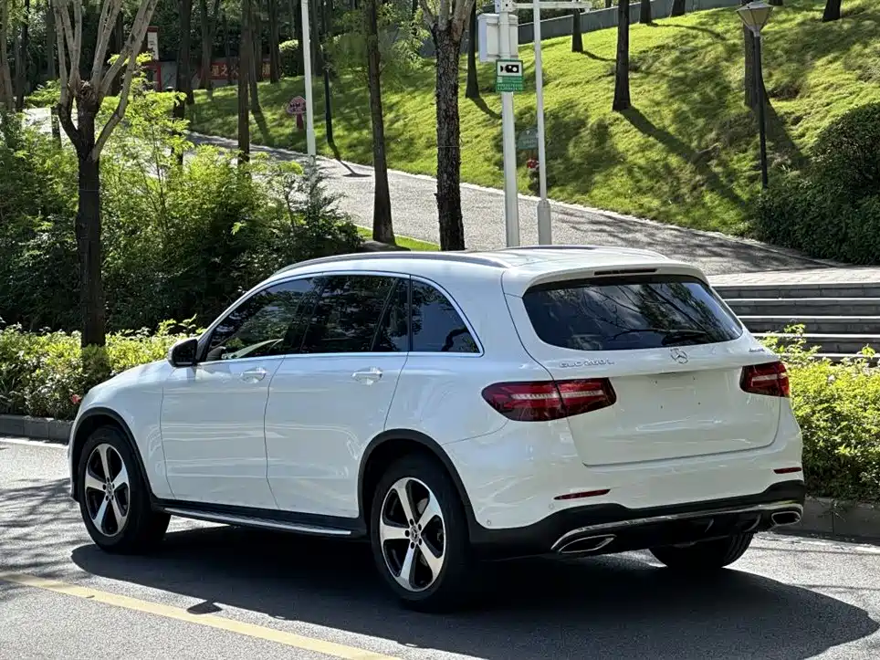 Mercedes-Benz GLC 2019 — фото 9