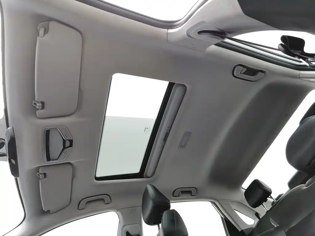 Geely Emgrand 2023 — фото 14