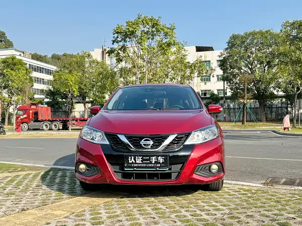 Nissan Tiida 2017