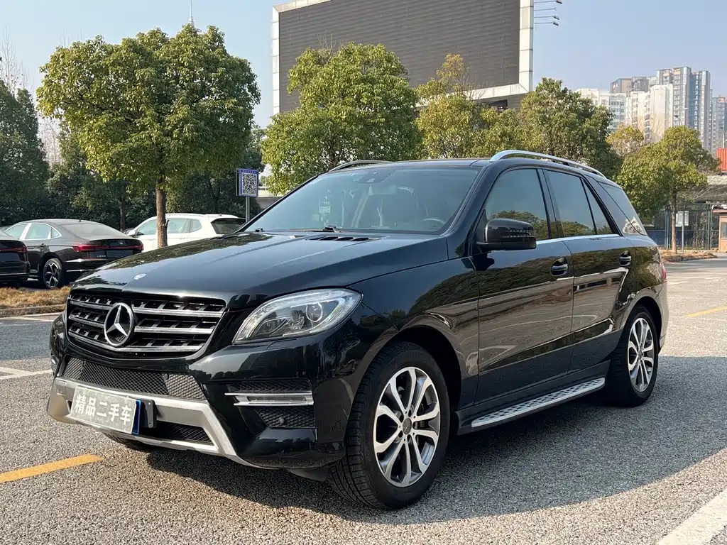 Mercedes-Benz M-Class 2015 — фото 1