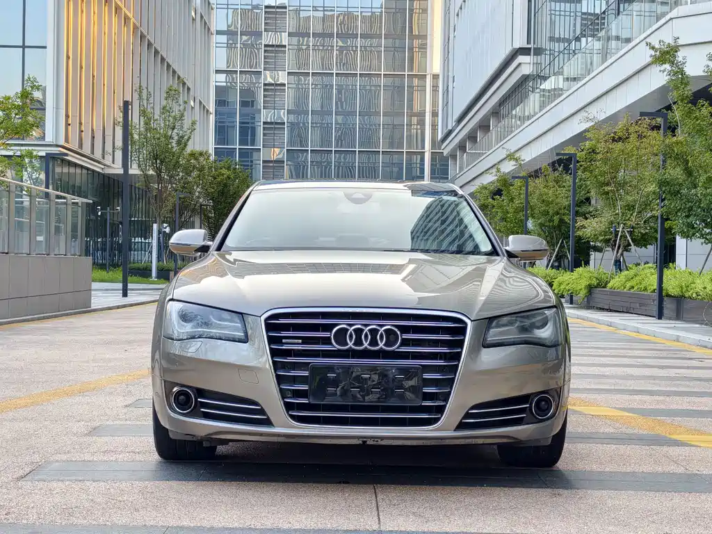 Audi A8 2011