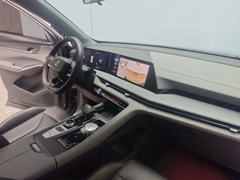 Changan CS75 PLUS 2022 — фото 17