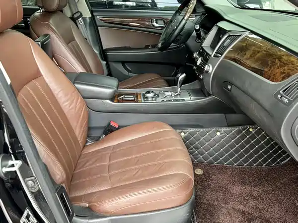Hyundai Equus 2009