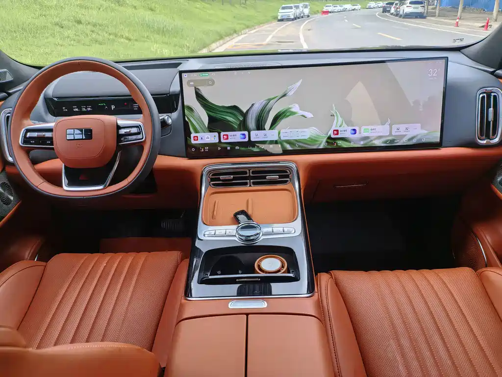 Geely Galaxy M9 2025 — фото 18
