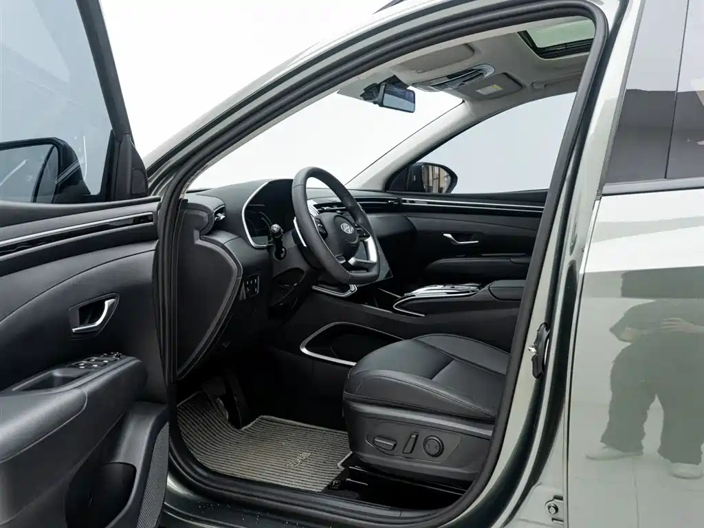 Hyundai Tucson 2024 — фото 13
