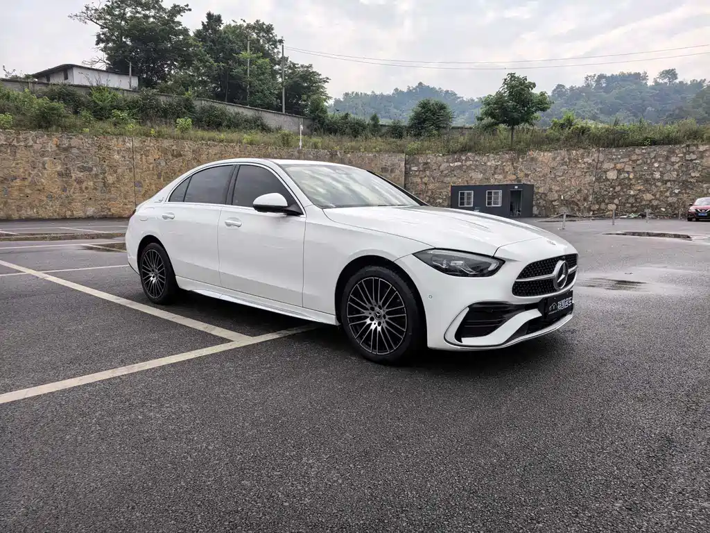 Mercedes-Benz C-Class 2023 — фото 5