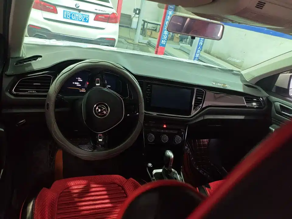 Volkswagen T-Roc 2022