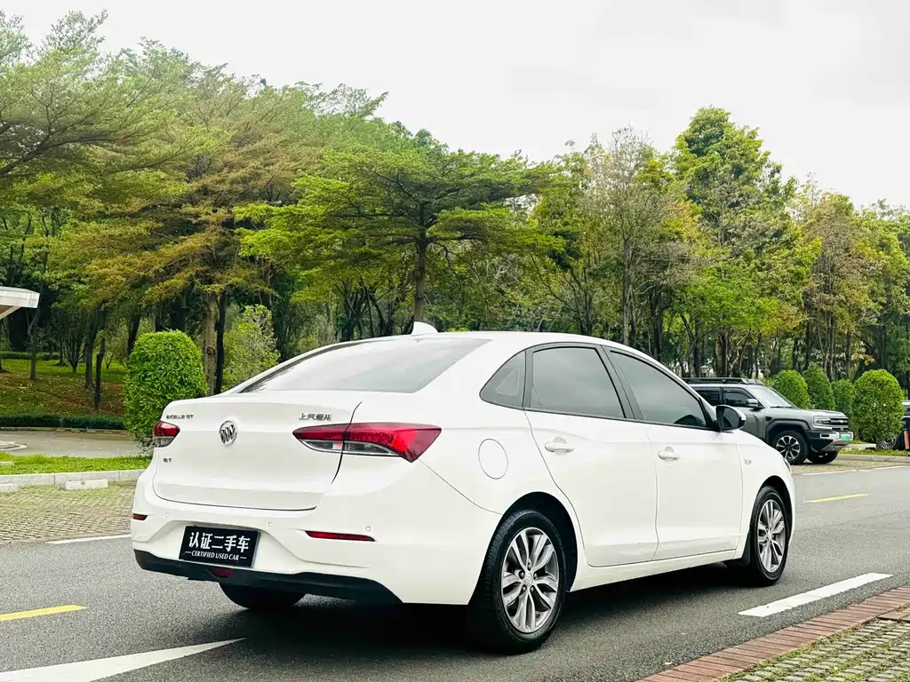 Buick Excelle 2018