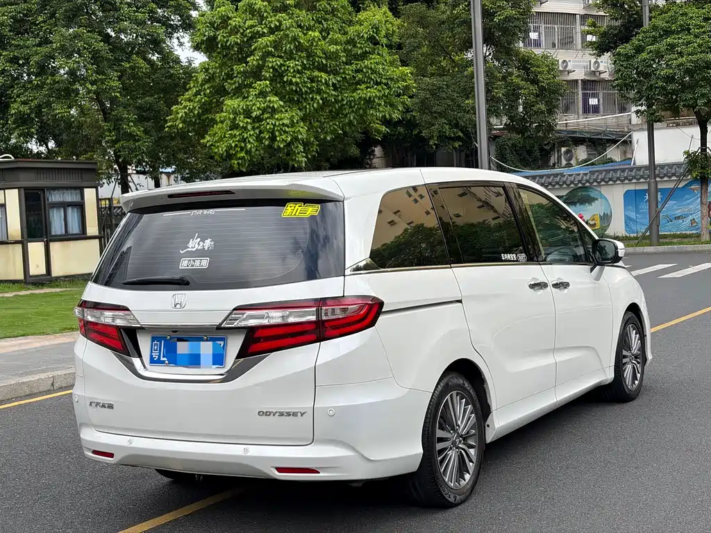 Honda Odyssey 2020 — фото 26