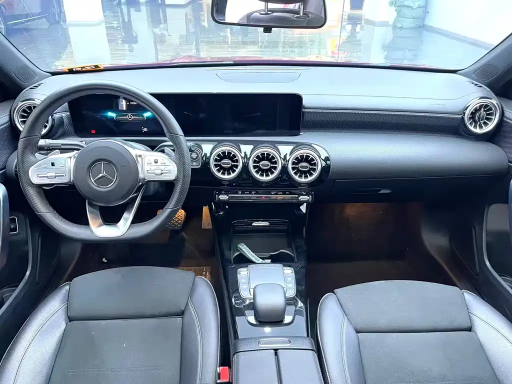 Mercedes-Benz A-Class 2021