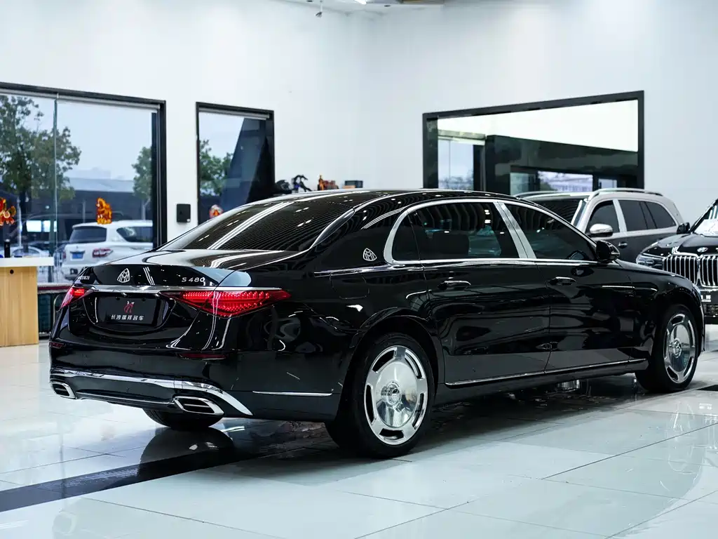 Mercedes-Benz Maybach S-Class 2022 — фото 21