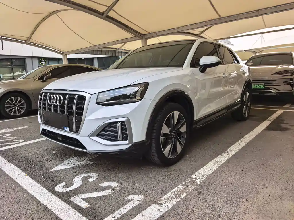Audi Q2L 2022