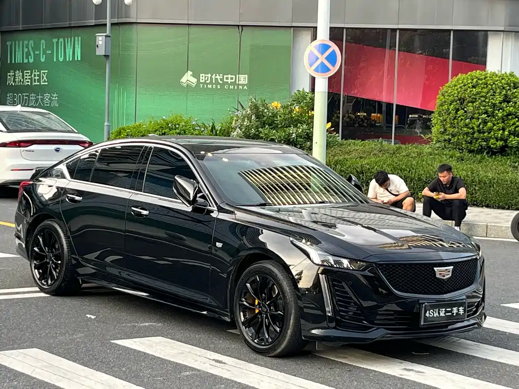 Cadillac CT5 2023 — фото 2