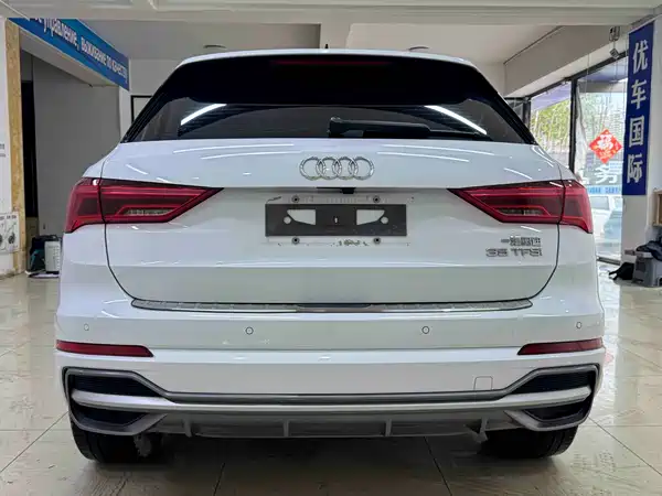Audi Q3 2022