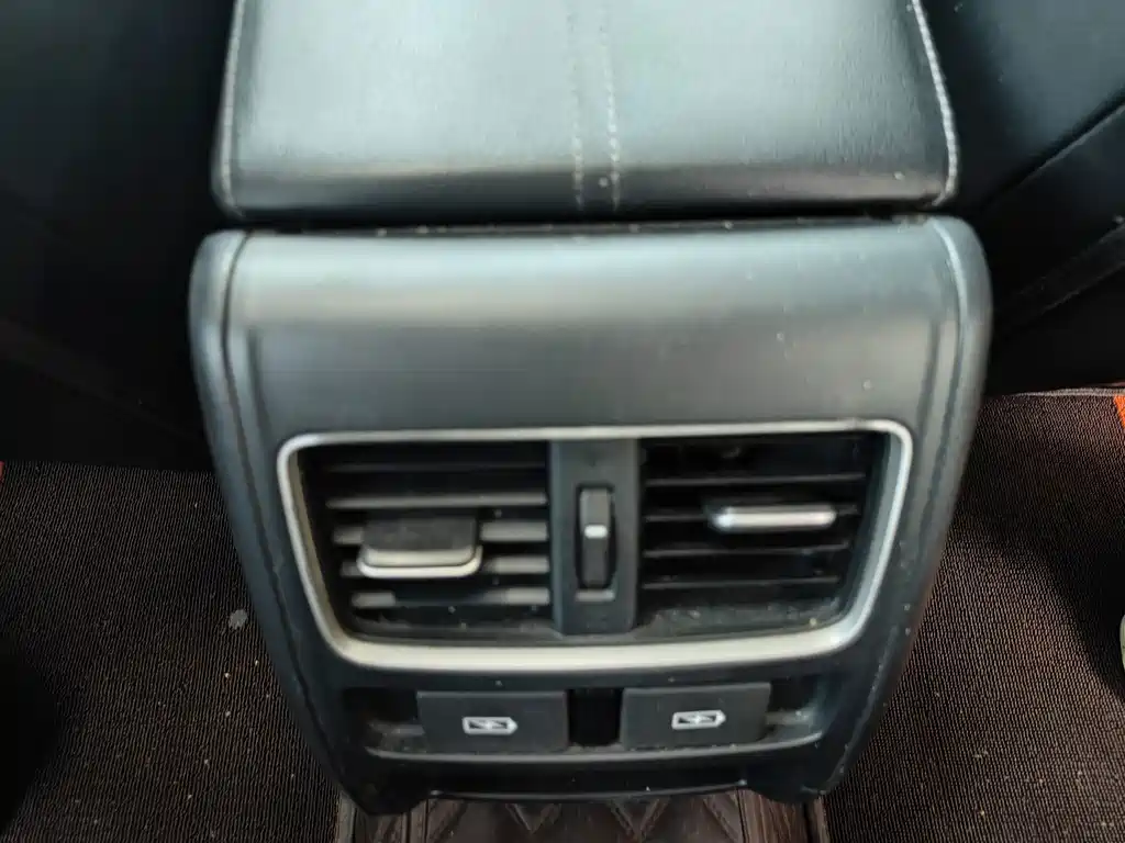 Honda Accord 2022 — фото 15