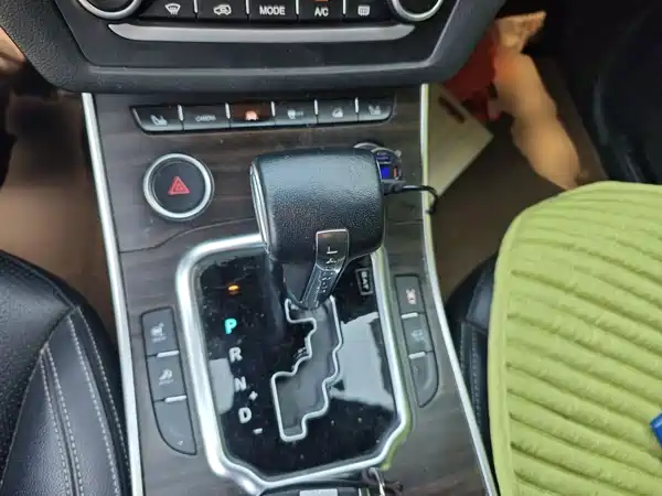 Landwind X7 2015
