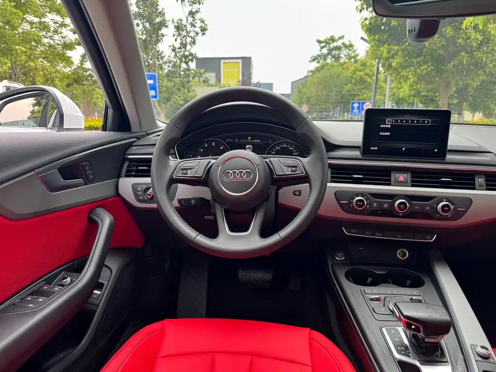 Audi A4L 2019 — фото 10