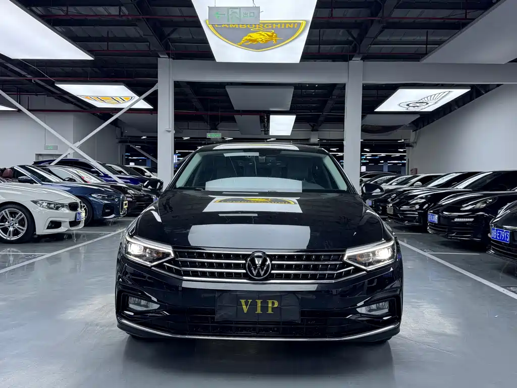 Volkswagen Magotan 2023