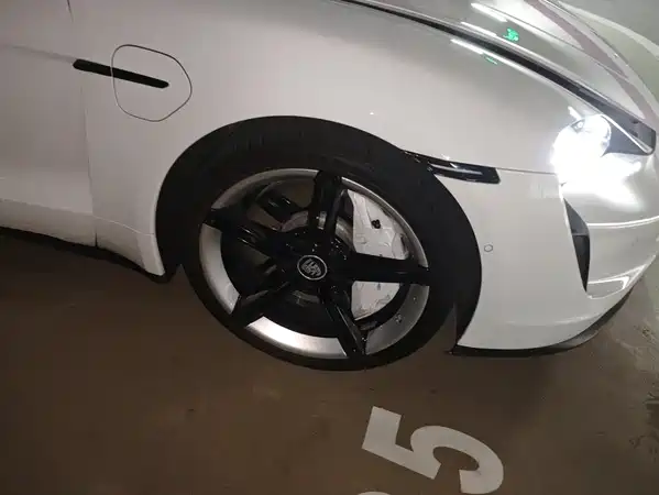 Porsche Taycan 2020