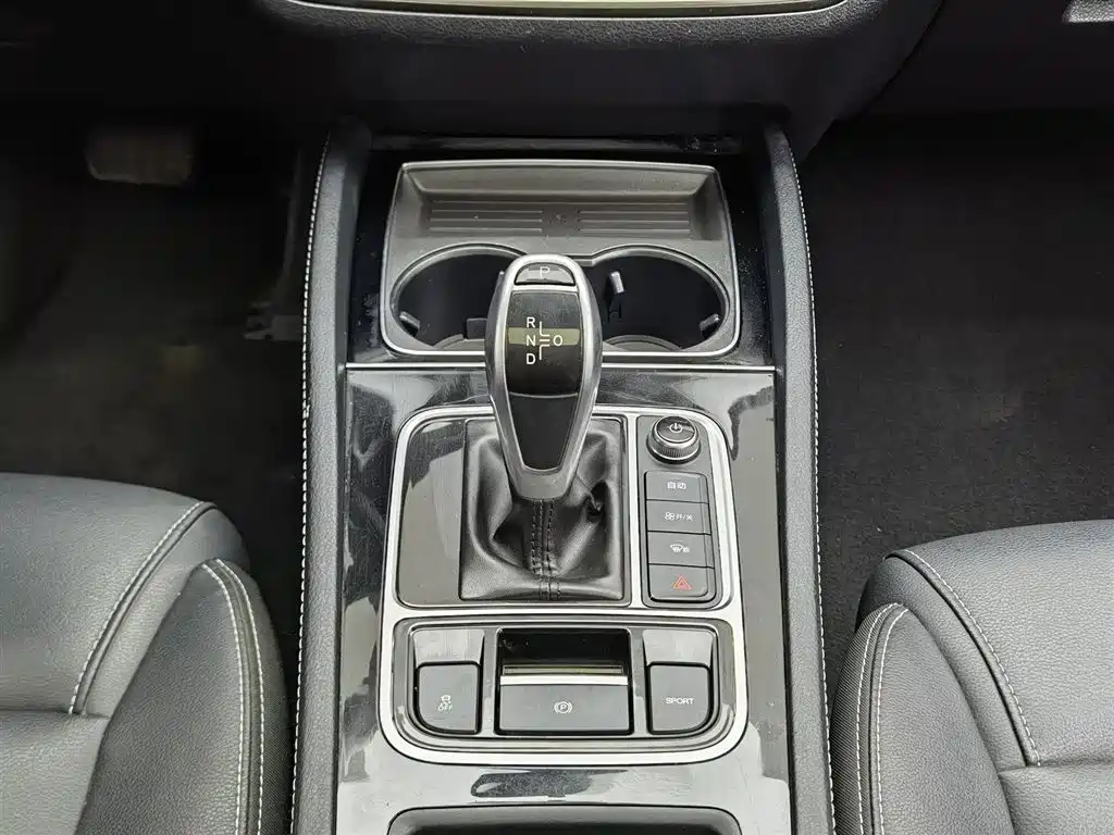 BYD MAX 2021 — фото 13