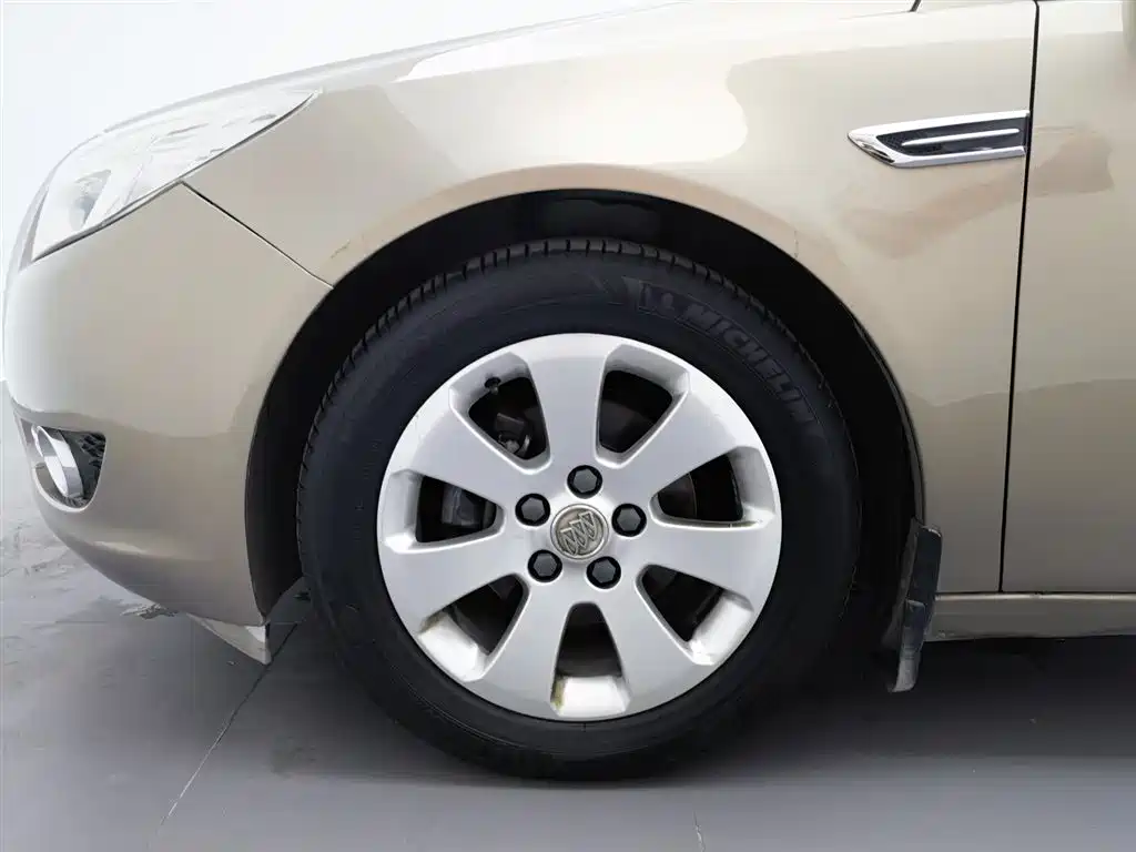 Buick Regal 2012 — фото 17
