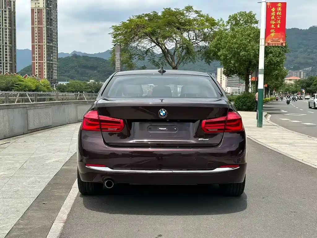 BMW 3 Series 2016 — фото 4