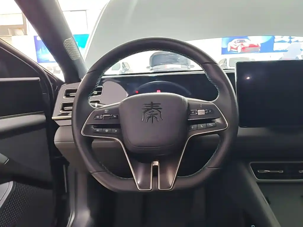 BYD Qin L 2025 — фото 11