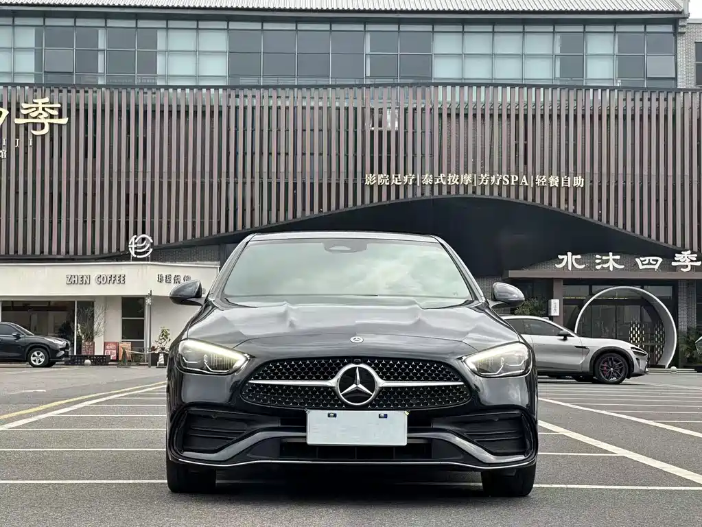 Mercedes-Benz C-Class 2022 — фото 2