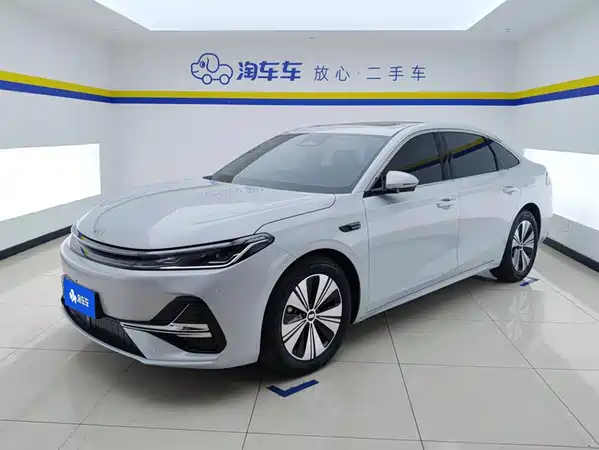 Geely Galaxy A7 EM 2025