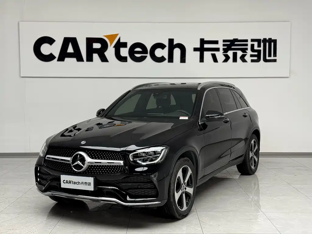Mercedes-Benz GLC 2022 — фото 1