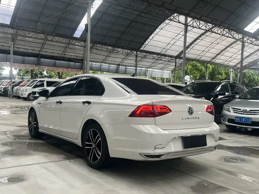 Volkswagen Lamando 2019 — фото 4