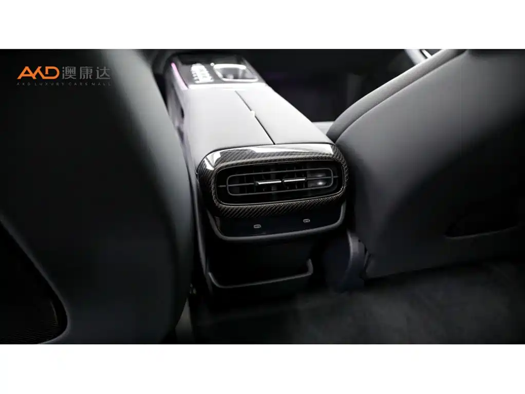 Xiaomi SU7 Ultra 2025 — фото 9