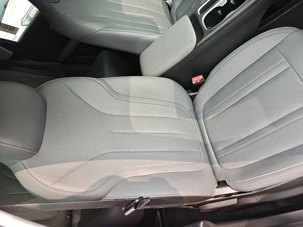 Geely Galaxy Starwish 2026 — фото 25