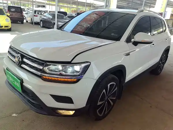 Volkswagen Tharu 2021