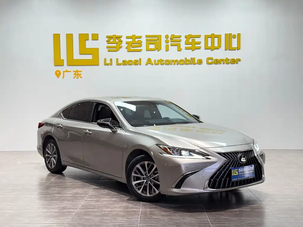 Lexus ES 2023 — фото 3