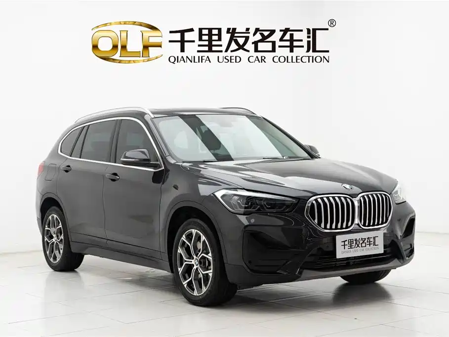BMW X1 2022 — фото 3