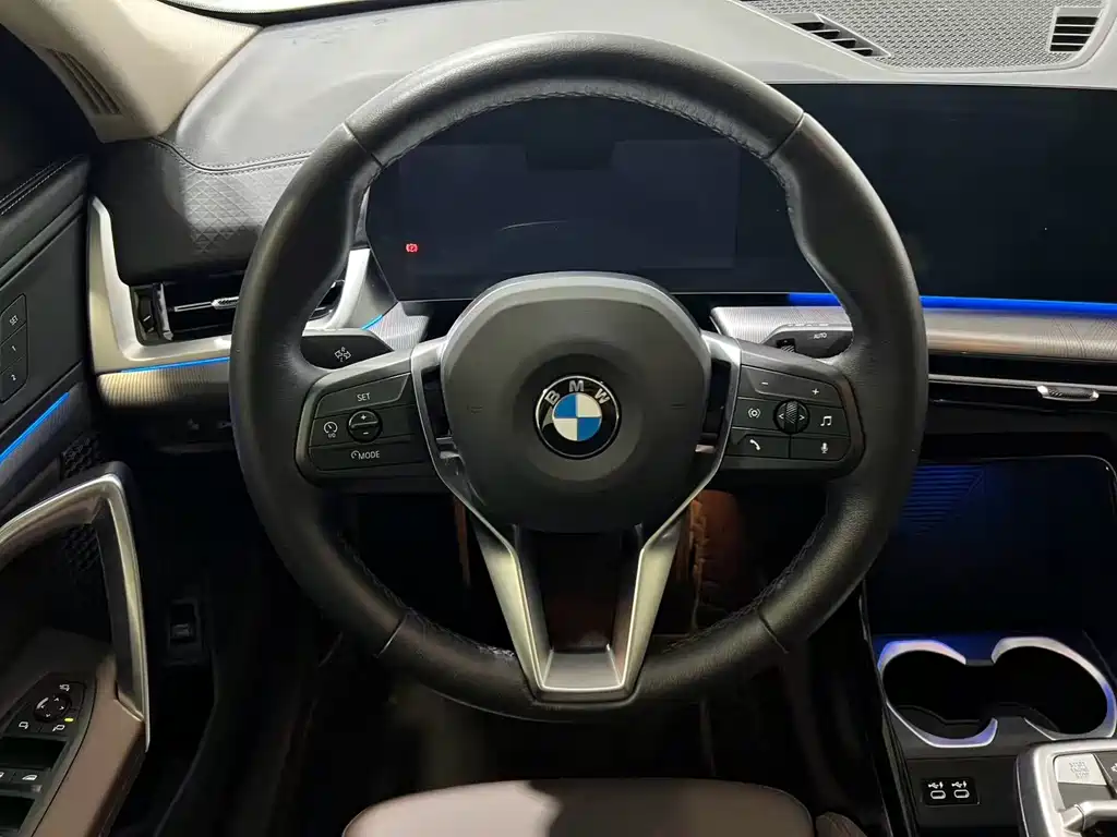 BMW X2 2025 — фото 12