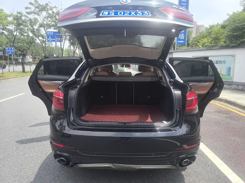 BMW X6 2017 — фото 10