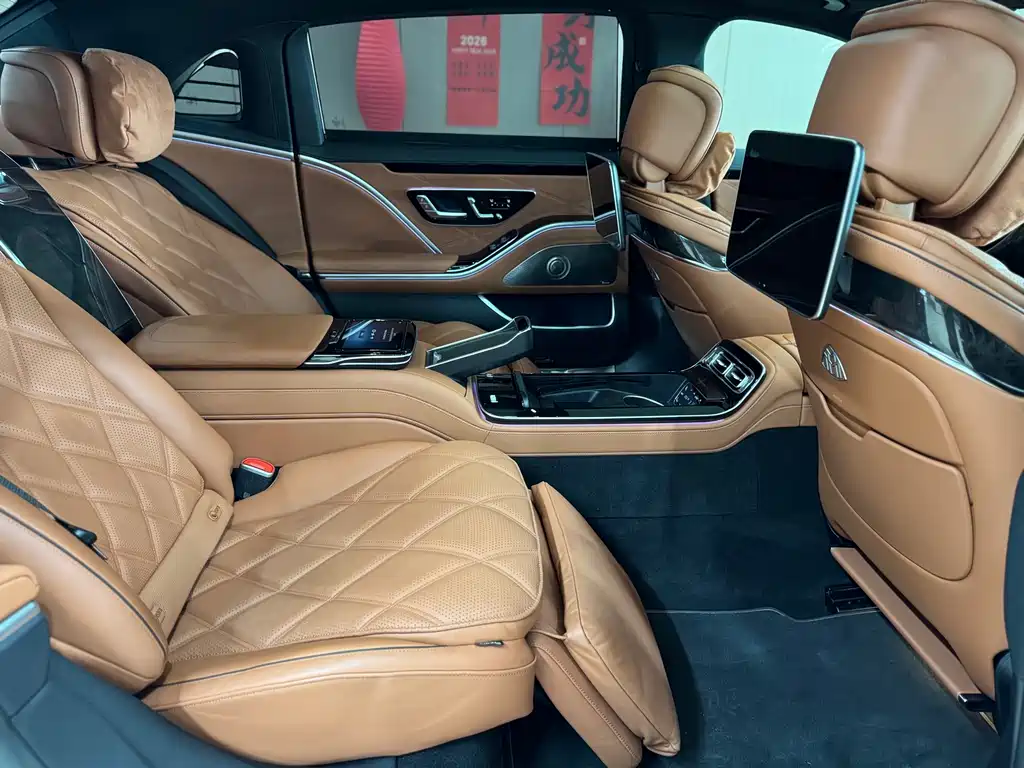 Mercedes-Benz S-Class 2023 — фото 11