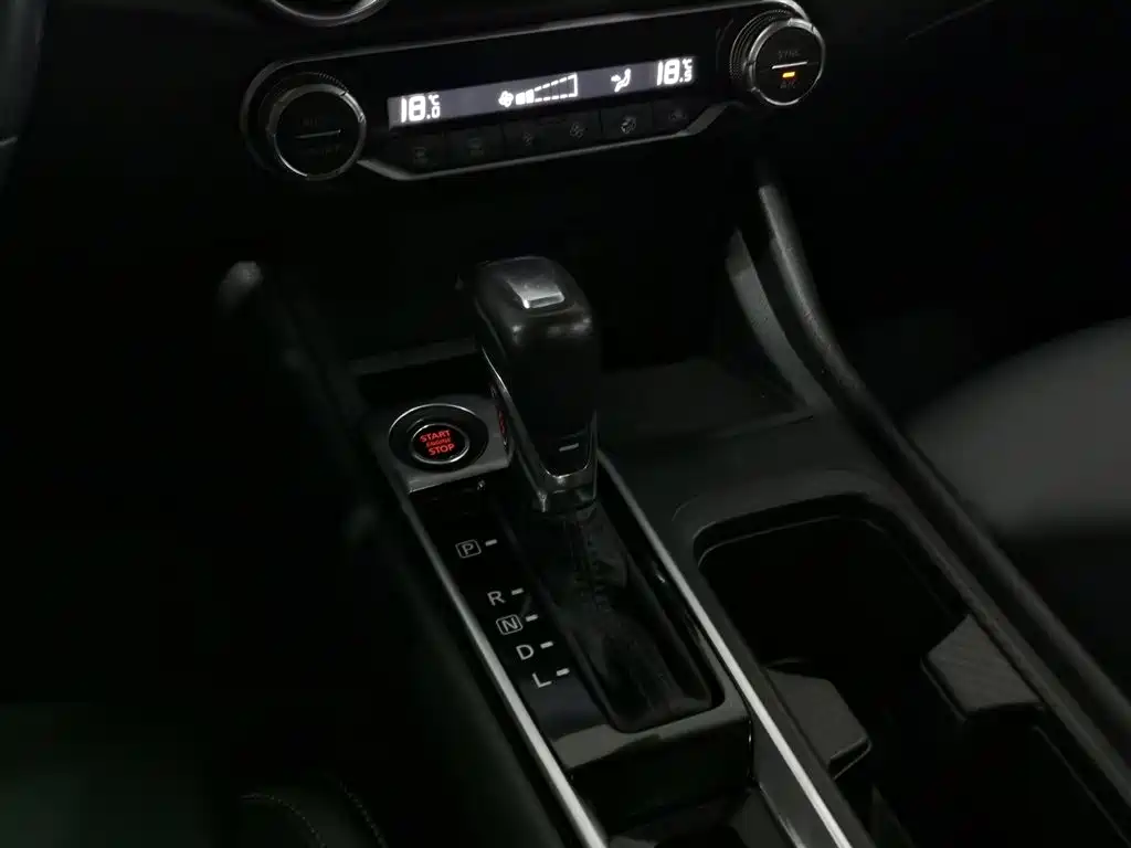 Nissan Sylphy 2022 — фото 13