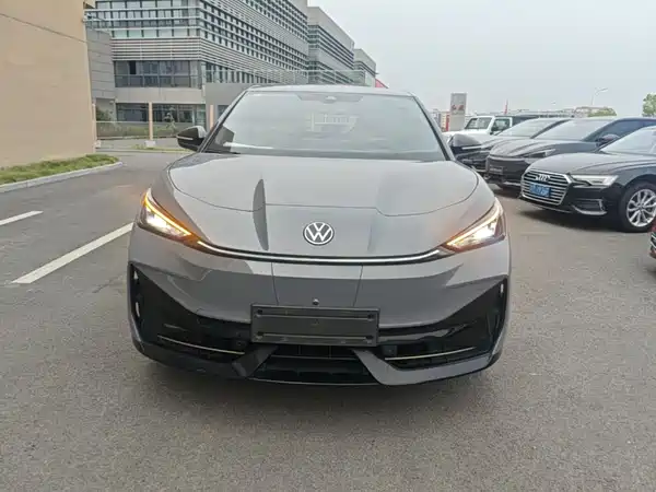 Volkswagen Distinctive 06 2025